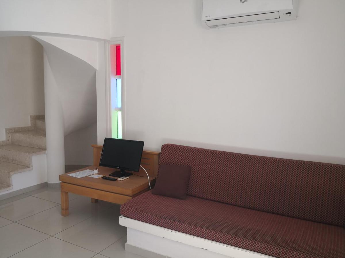 Seashell Apartments Paphos Bagian luar foto