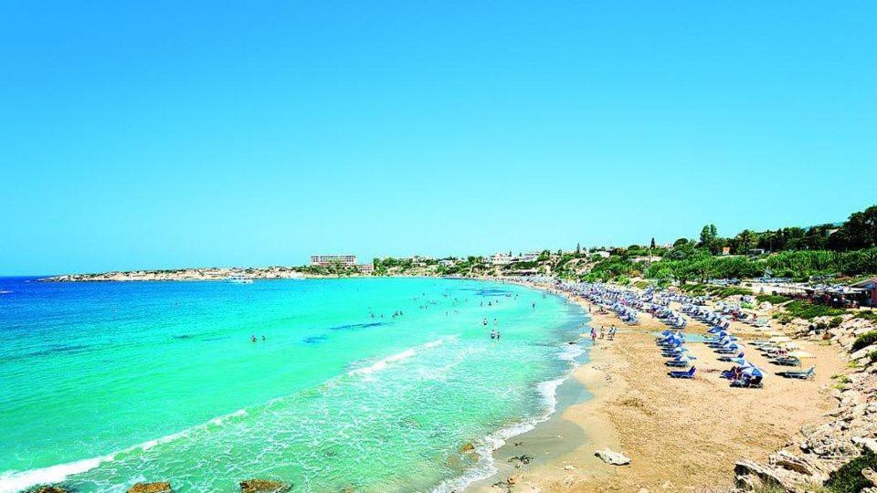 Seashell Apartments Paphos Bagian luar foto