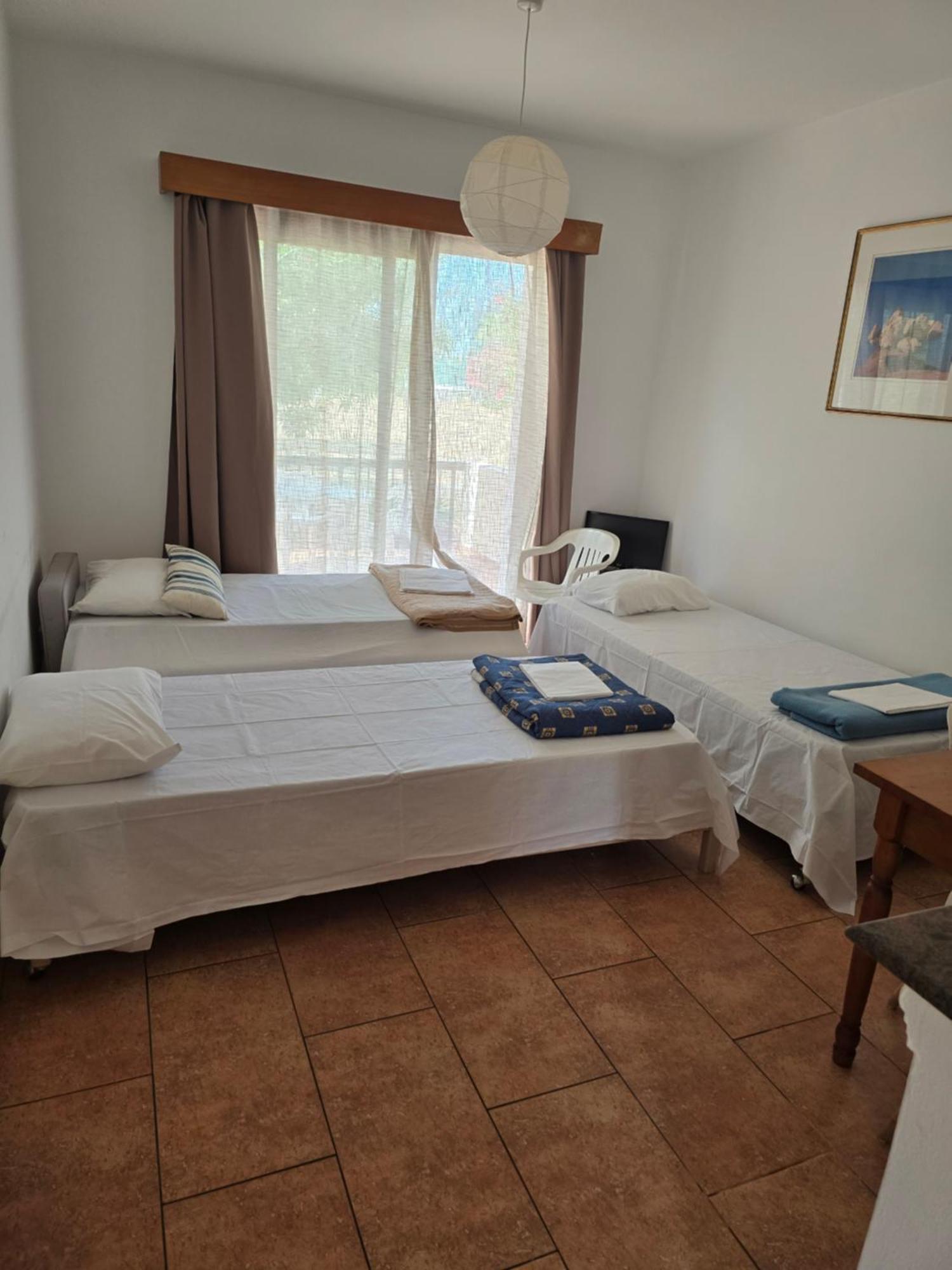 Seashell Apartments Paphos Ruang foto